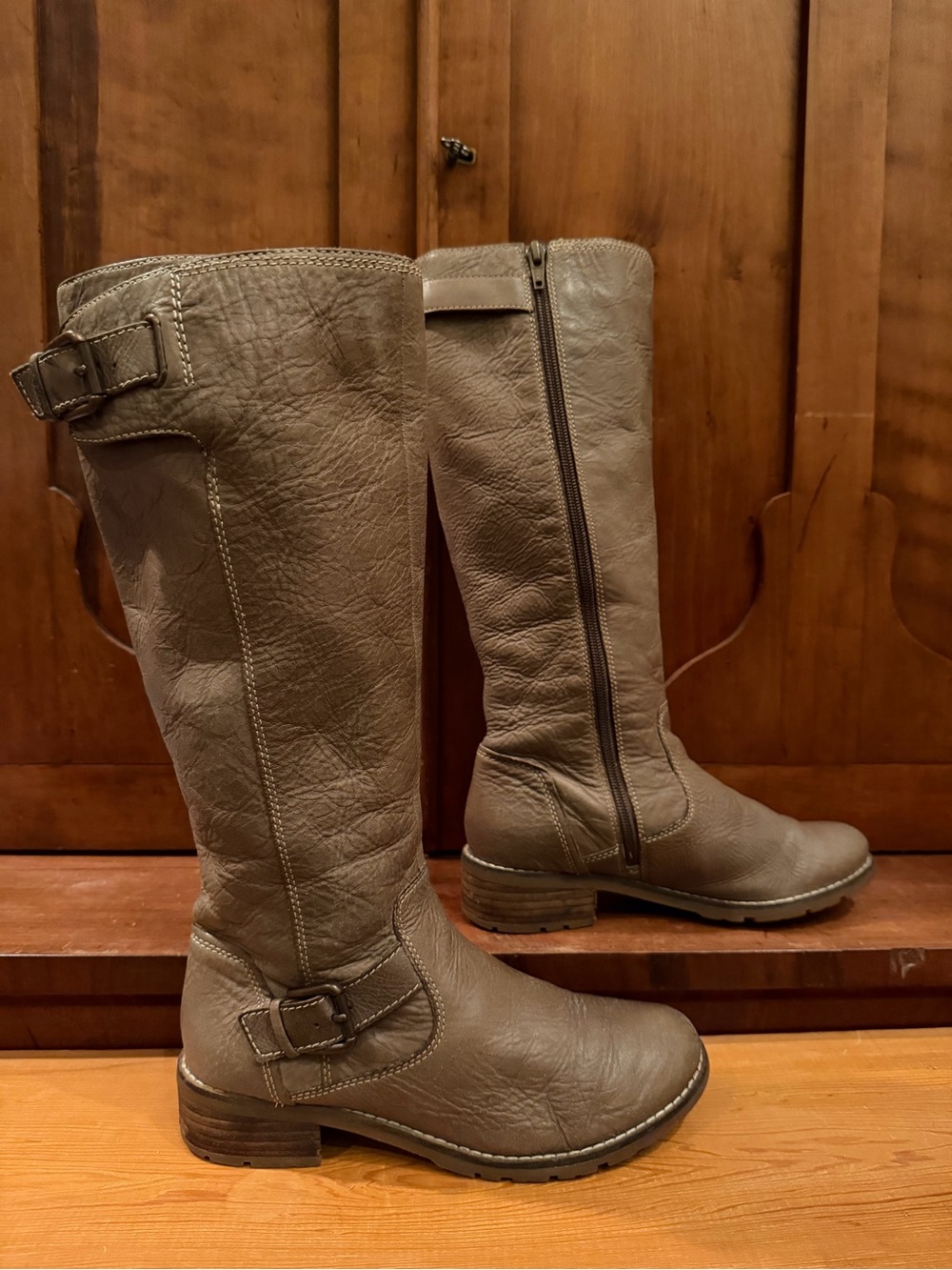 Sofft Tall Leather Riding Boots Buckle Zip 5.5M